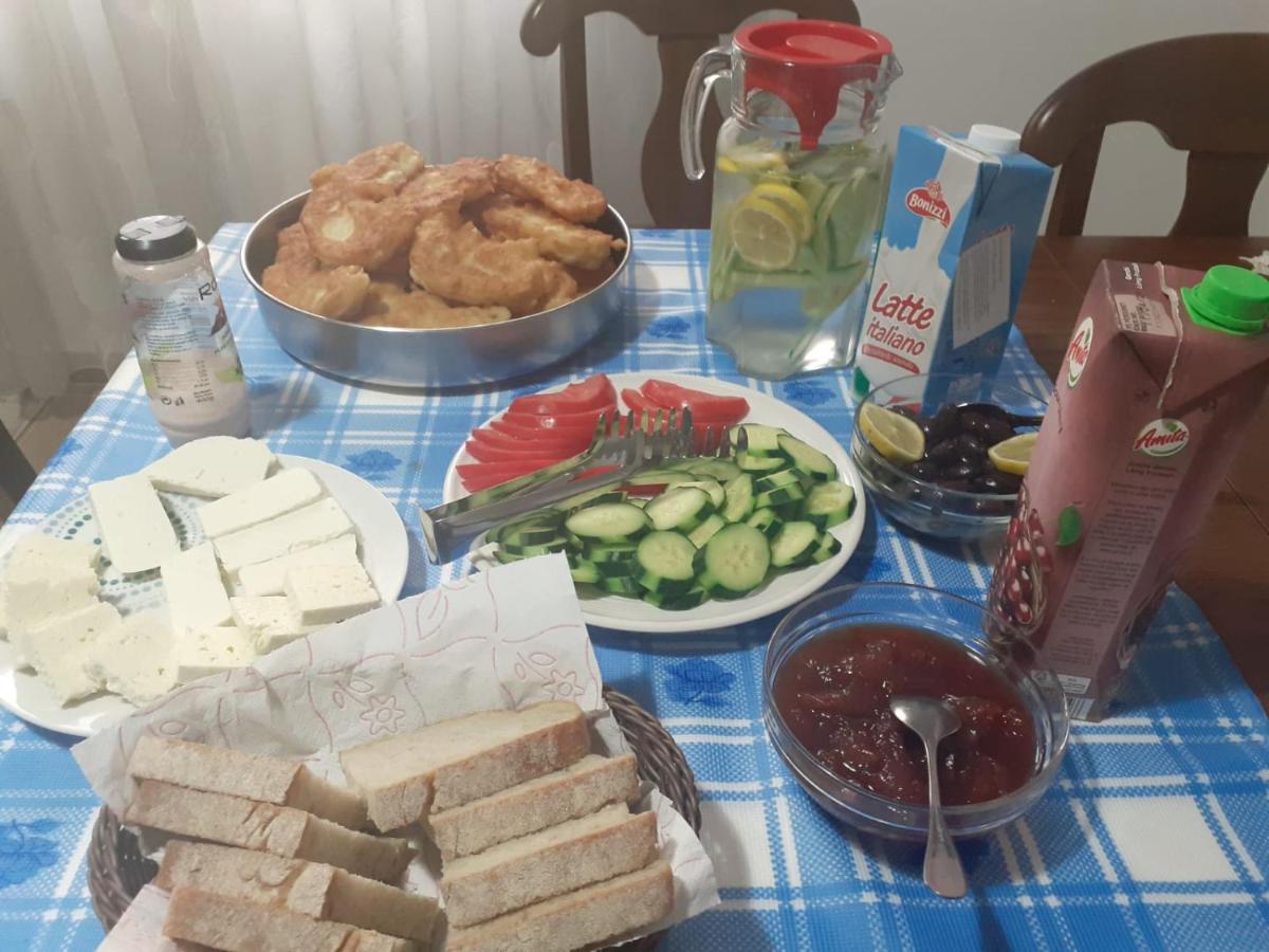 Albanian Traditions Legacy Durrës Buitenkant foto